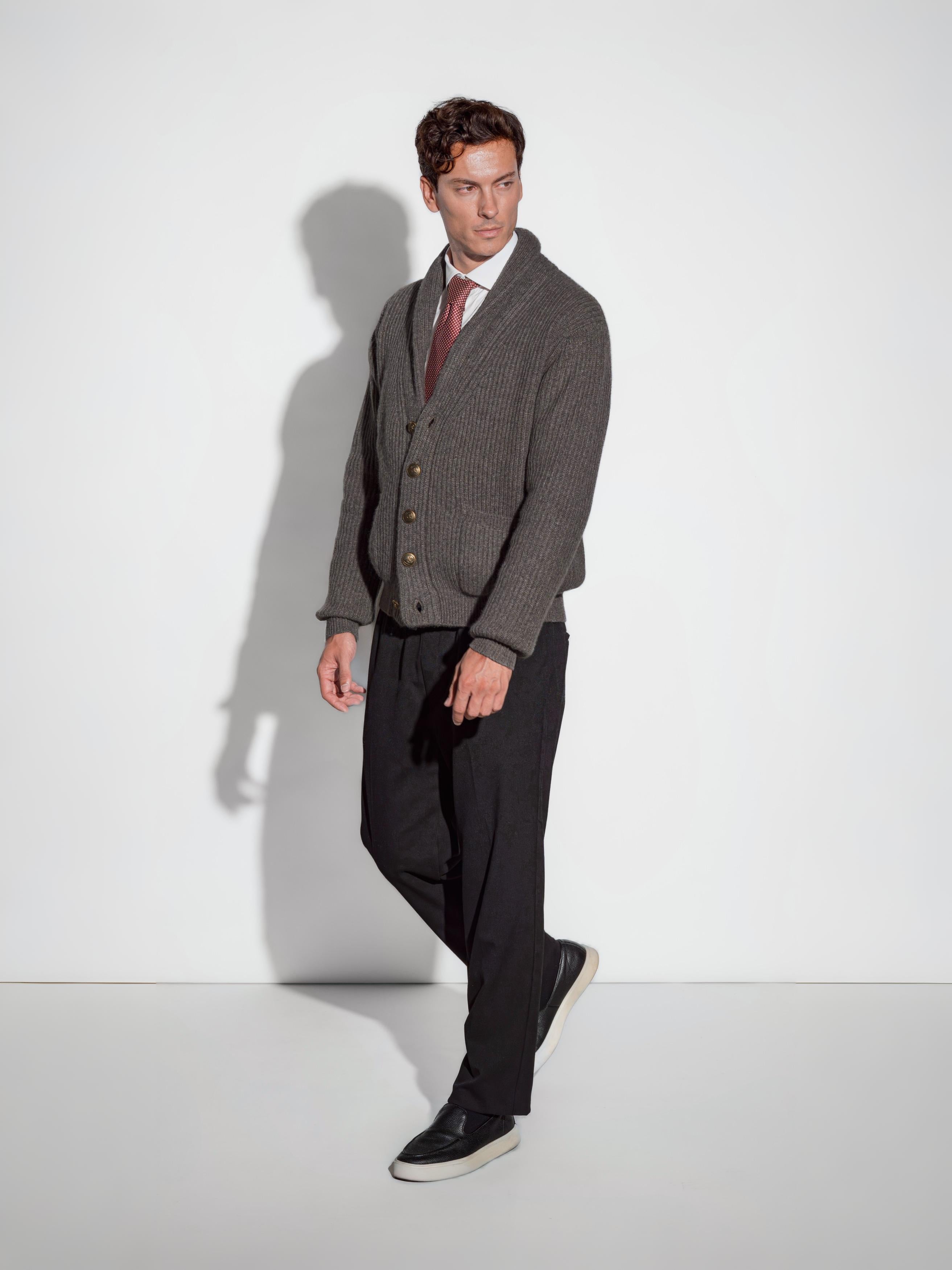 Cardigan Eton Tortora